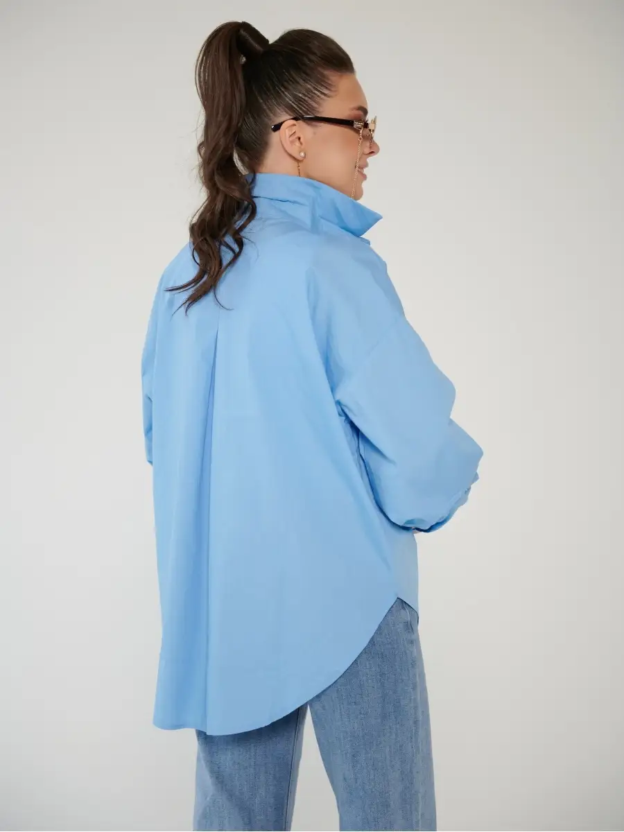 Голубая рубашка