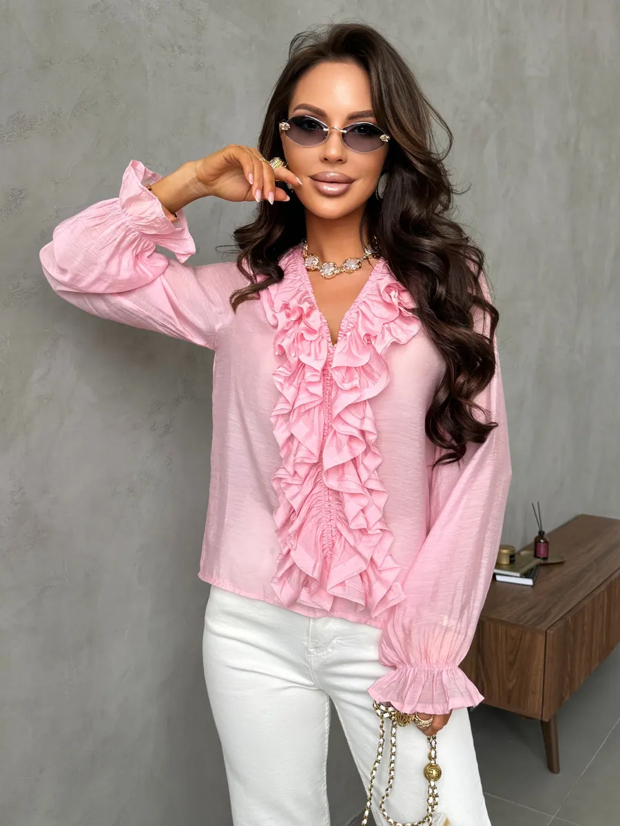 Розовая летняя нарядная блузка офисная с рюшами и воланами