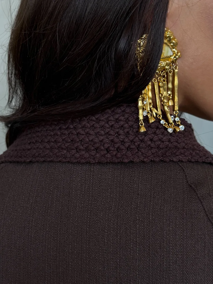 Коричневый летний костюм с рубашкой жилеткой и брюками палаццо