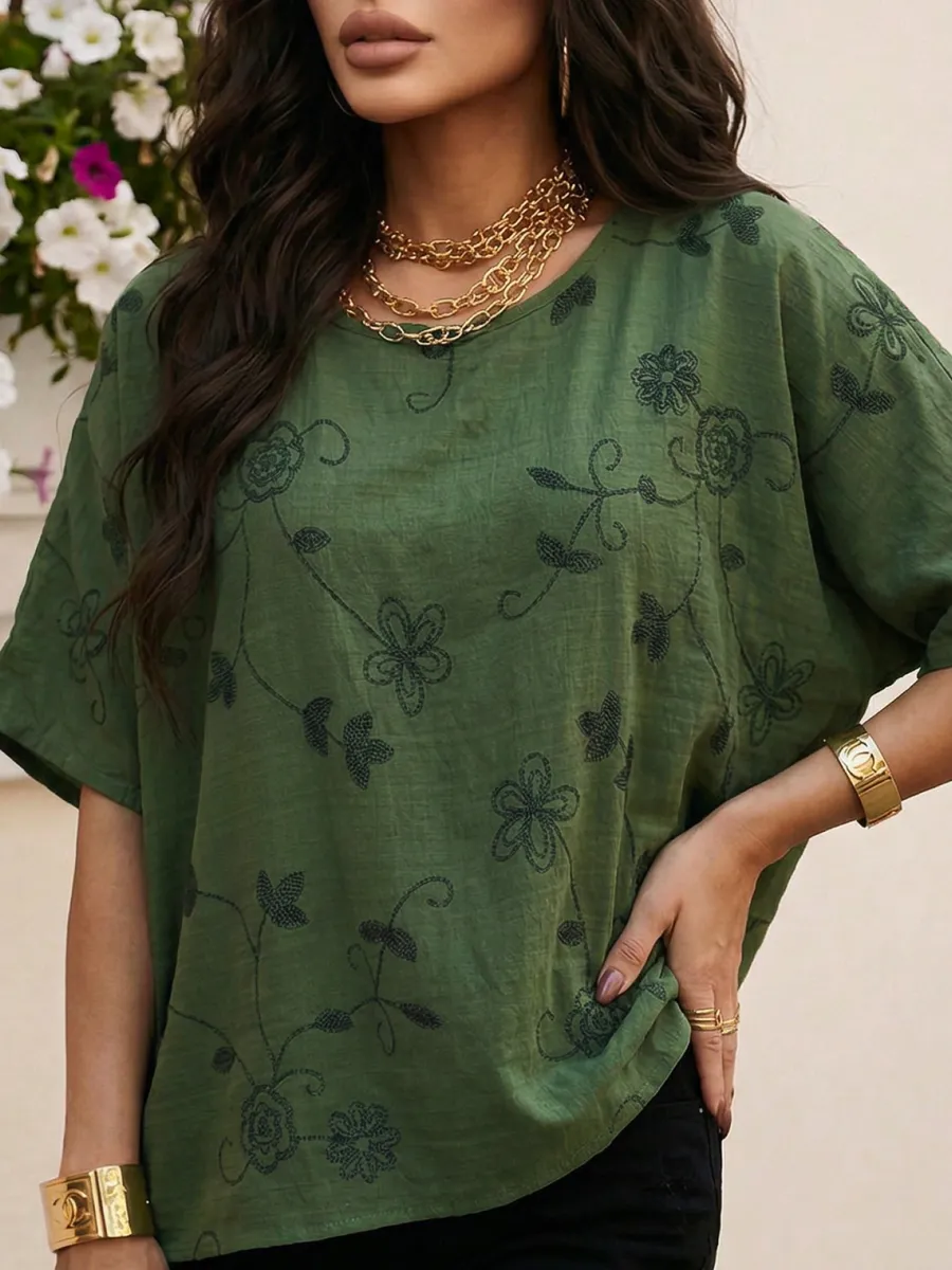 Зеленая летняя нарядная блузка больших размеров с цветочным принтом