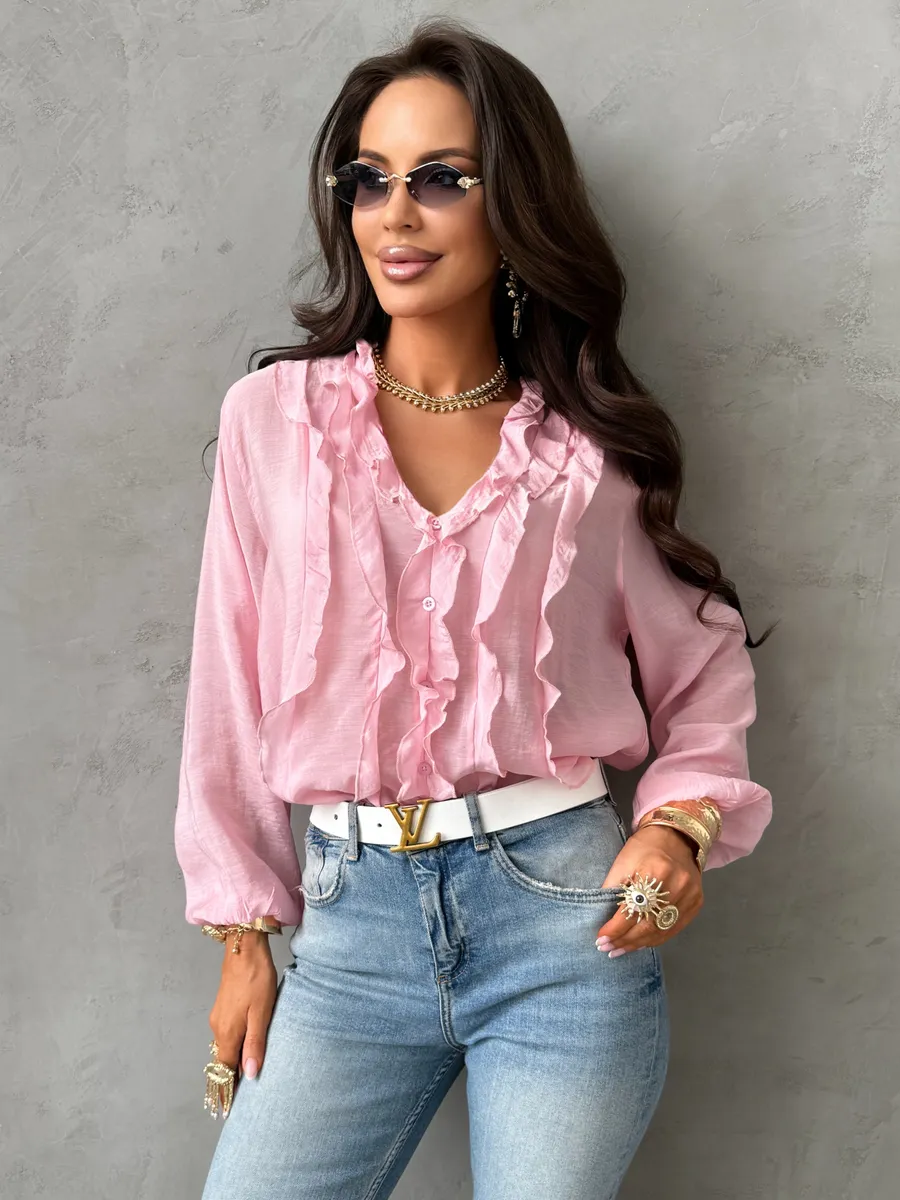 Розовая блузка нарядная офисная с рюшами и воланами
