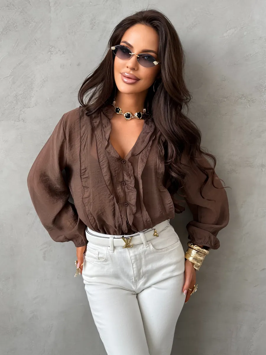 Коричневая блузка нарядная офисная с рюшами и воланами