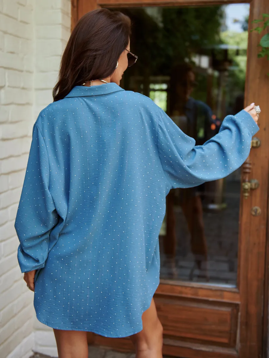 Синяя нарядная рубашка оверсайз со стразами