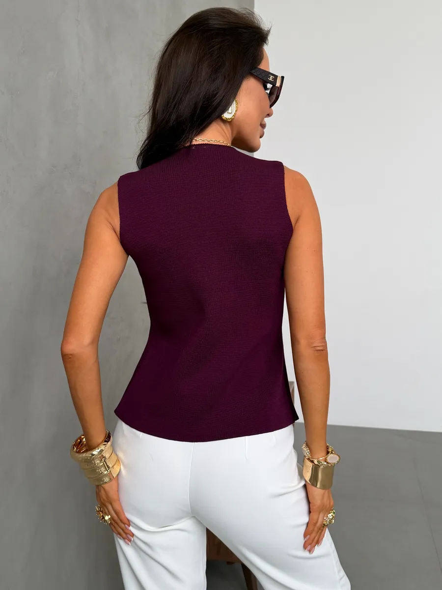 Бордовый жилетка вязаная трикотажная нарядная