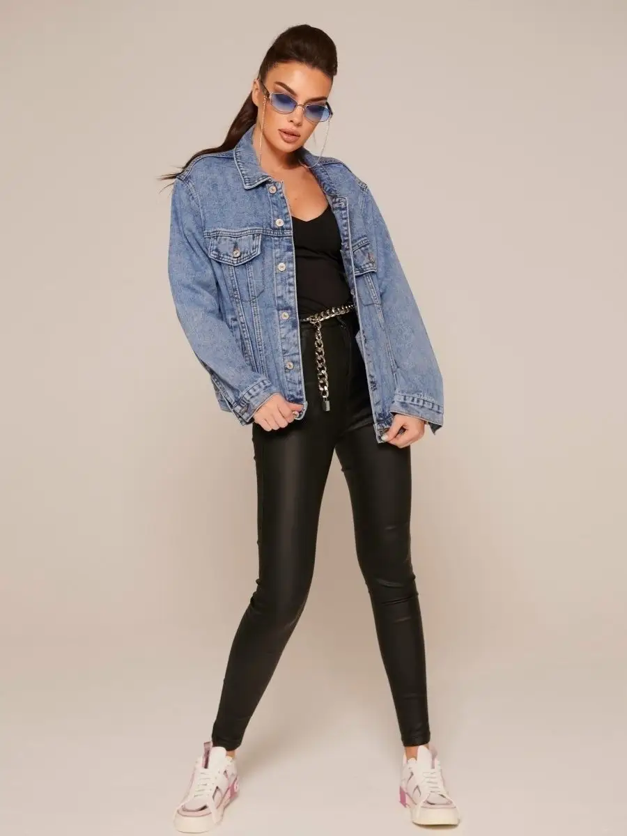 Синяя куртка джинсовая женская оверсайз летняя бомбер джинсовка