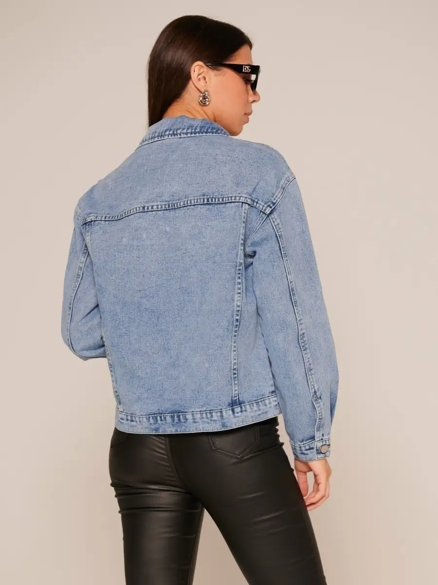 Синяя джинсовая куртка женская демисезонная