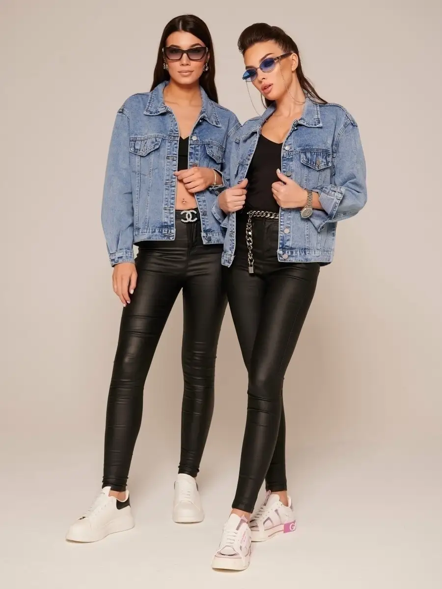 Синяя джинсовая куртка женская демисезонная