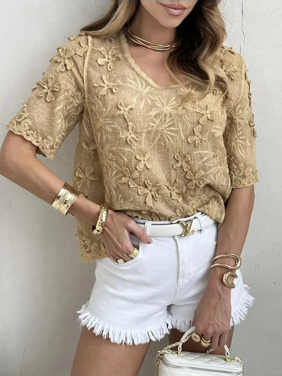 Коричневая летняя нарядная блузка с коротким рукавом