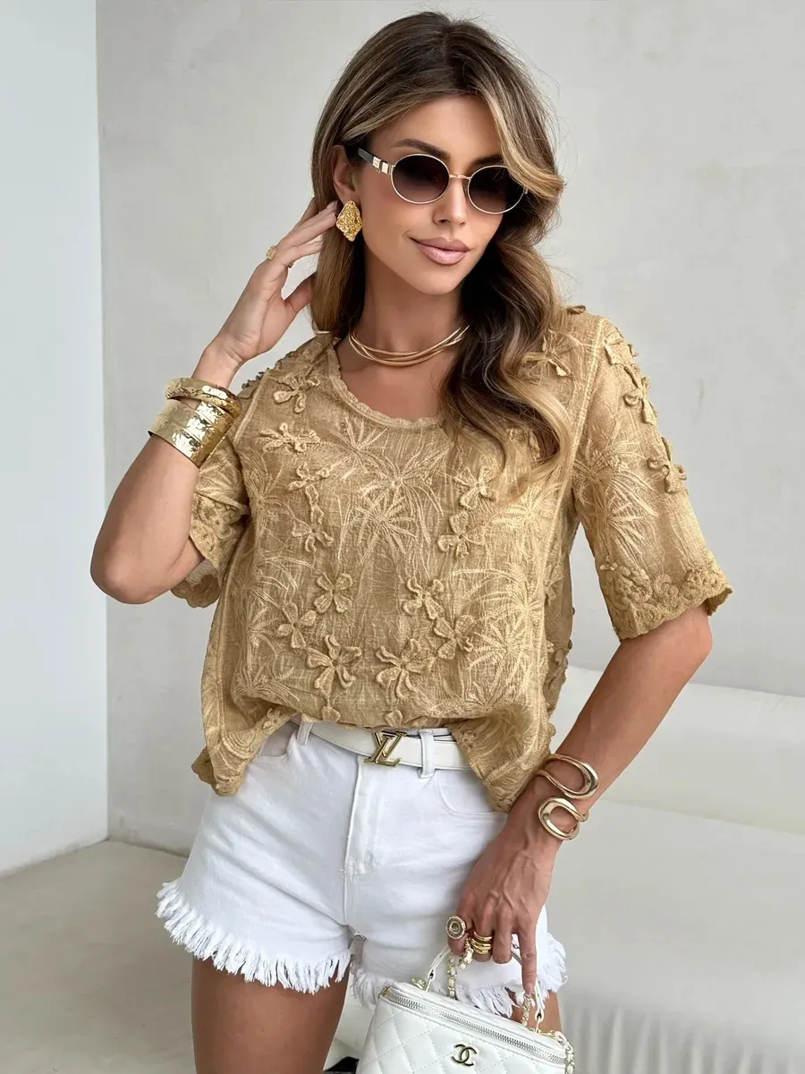 Коричневая летняя нарядная блузка с коротким рукавом