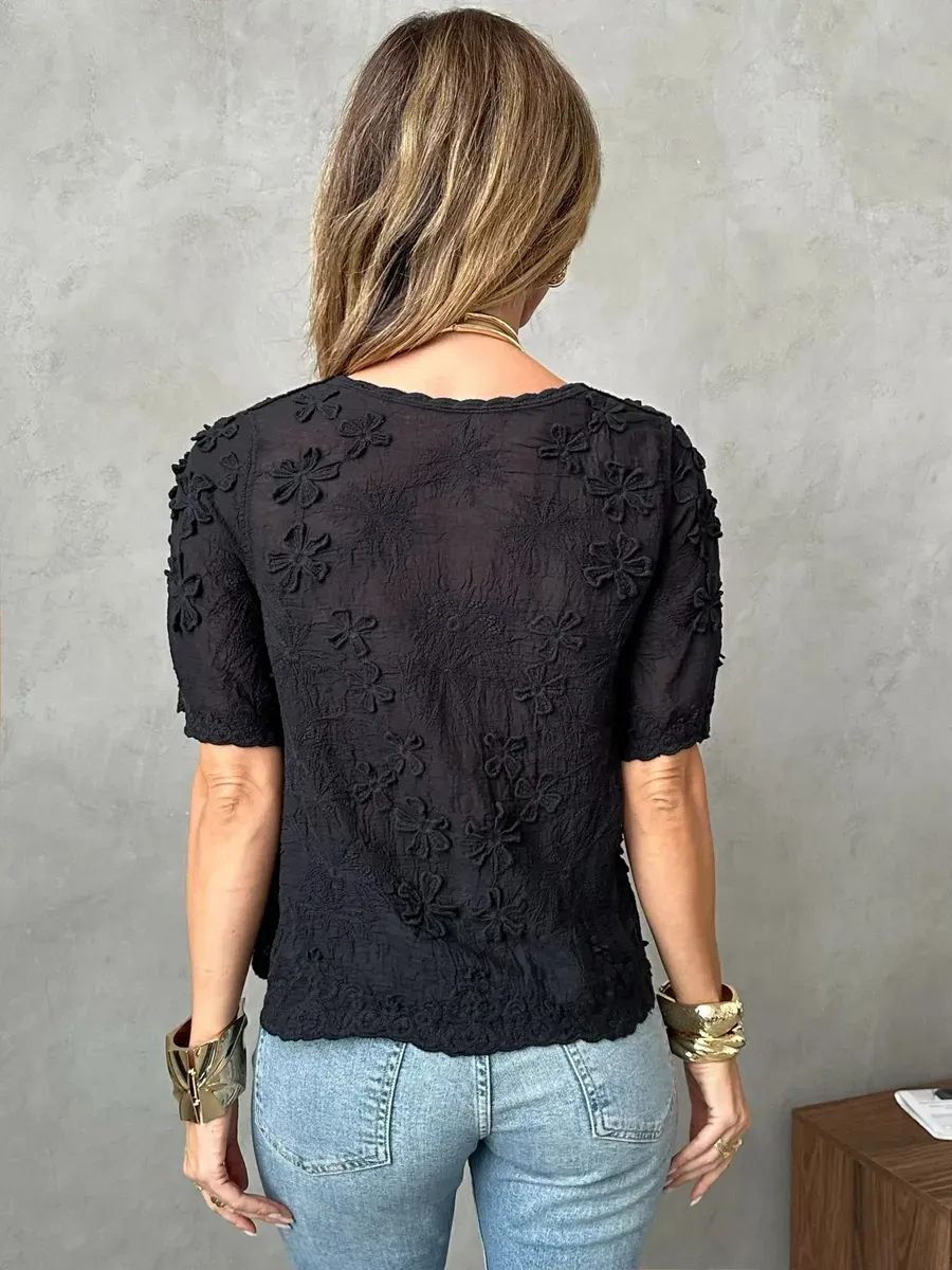 Черная летняя нарядная блузка с коротким рукавом