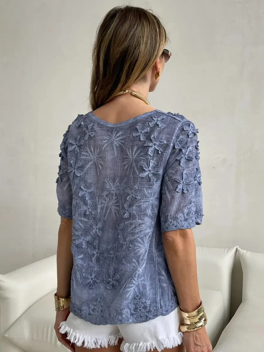 Синяя летняя нарядная блузка с коротким рукавом