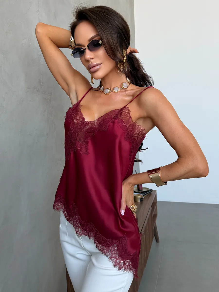 Бордовый атласный вечерний топ с кружевом