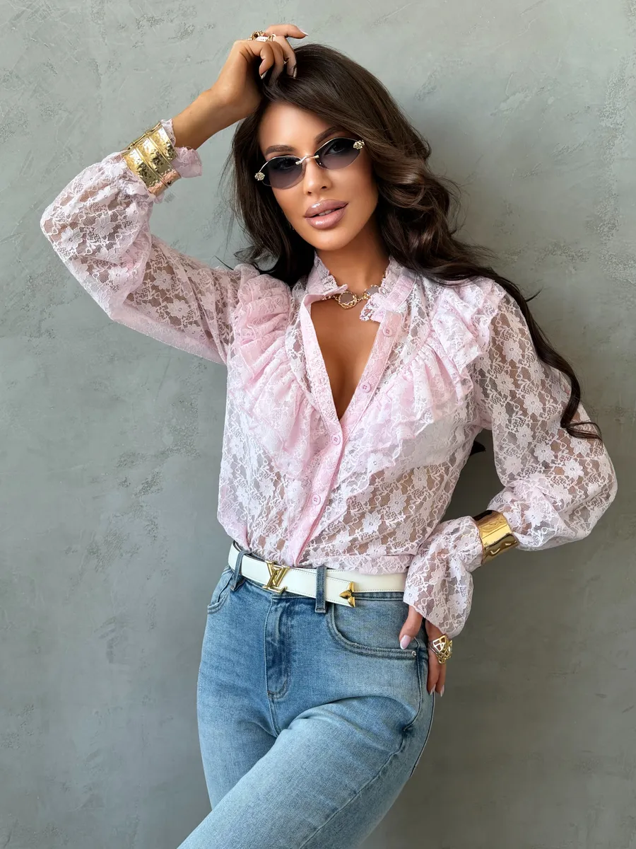 Розовая нарядная кружевная блузка офисная праздничная с воланами
