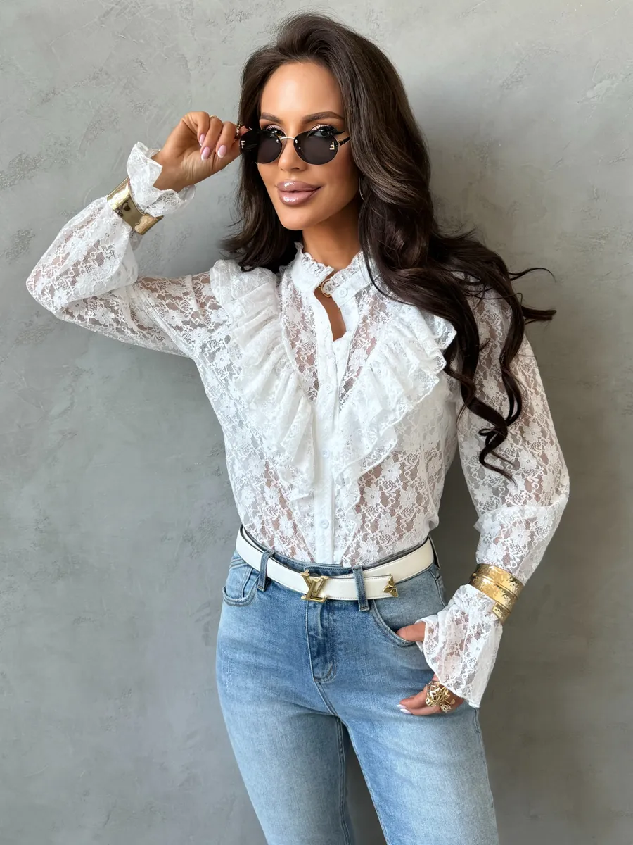 Белая нарядная кружевная блузка офисная праздничная с воланами