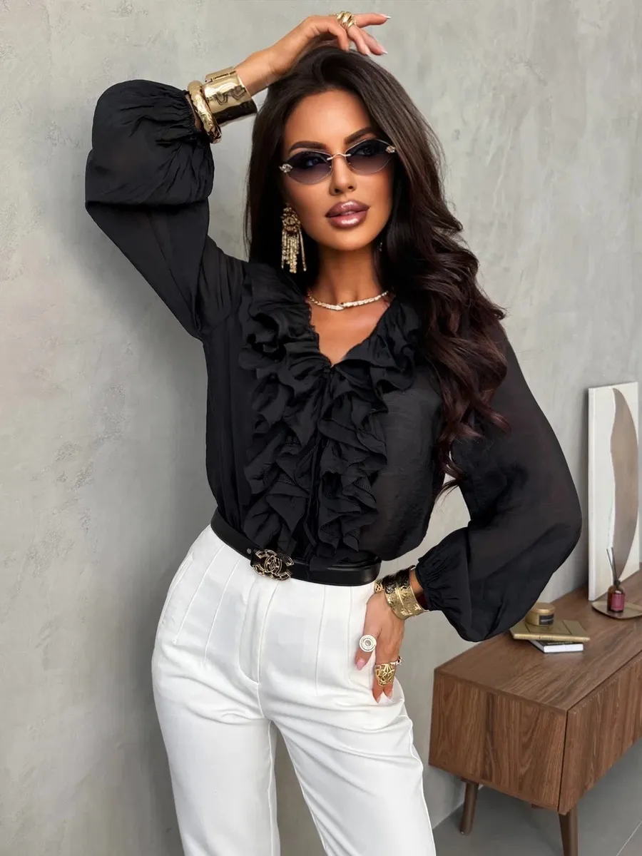 Черная нарядная праздничная блузка вечерняя офисная с воланами