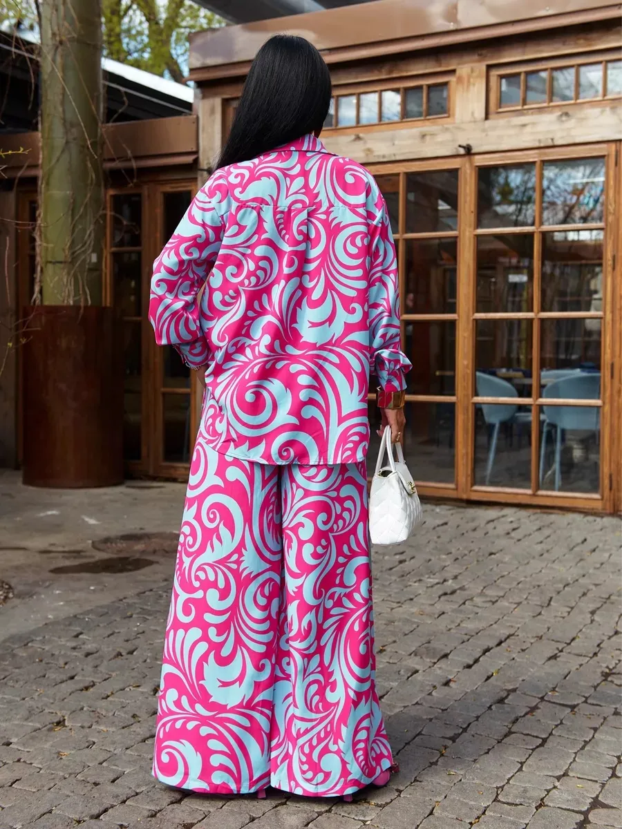 Фуксия брючный праздничный костюм летний двойка нарядный с принтом