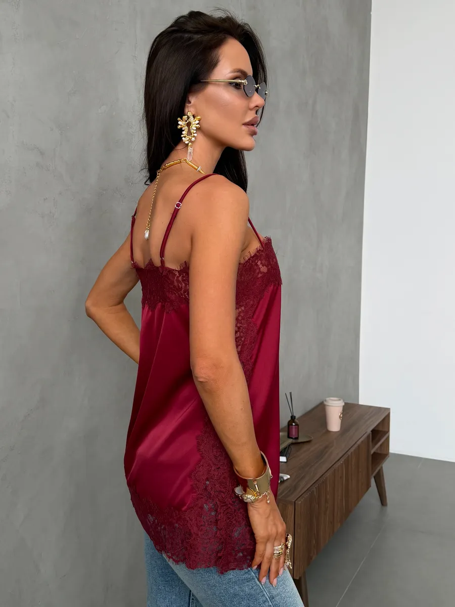 Бордовый топ атласный вечерний с кружевом