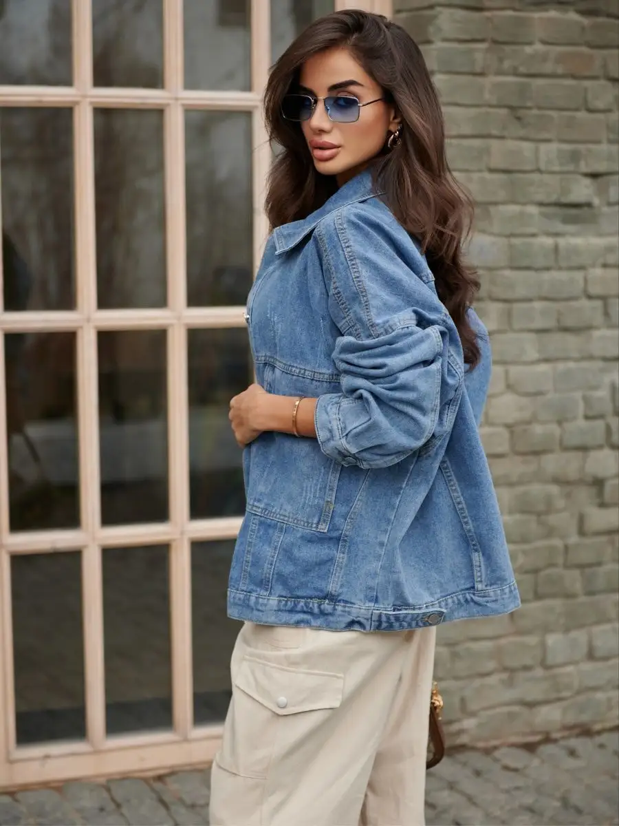 Голубая куртка джинсовая оверсайз