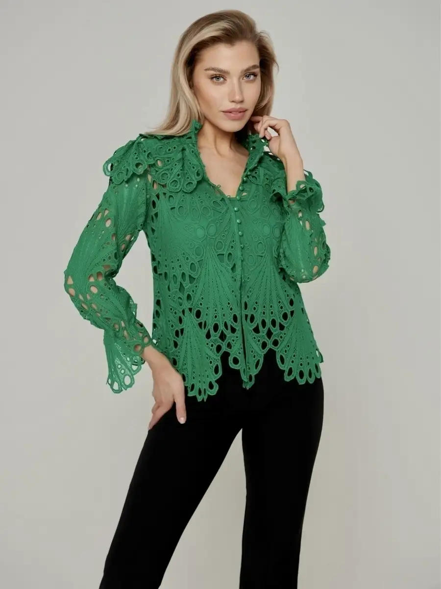 Зеленая блузка праздничная вечерняя