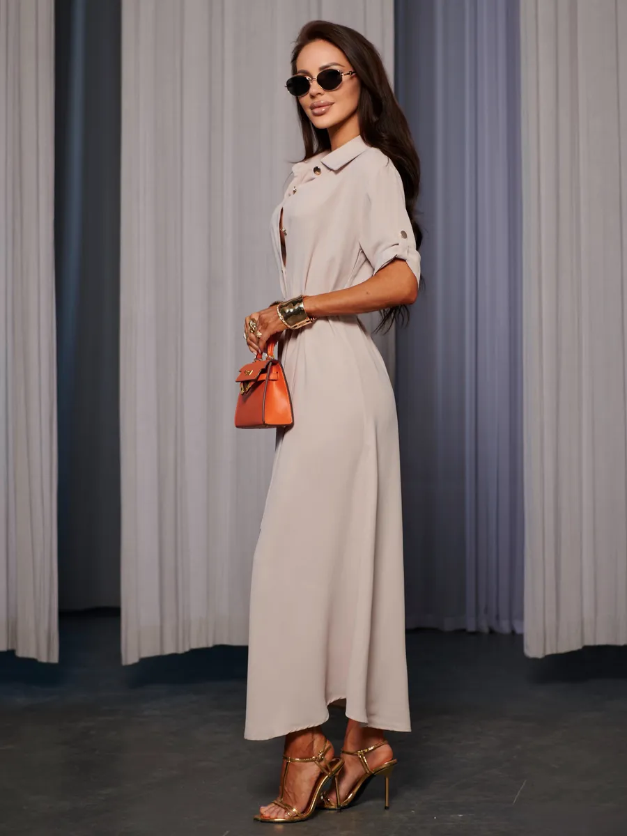 Бежевое длинное летнее платье повседневное