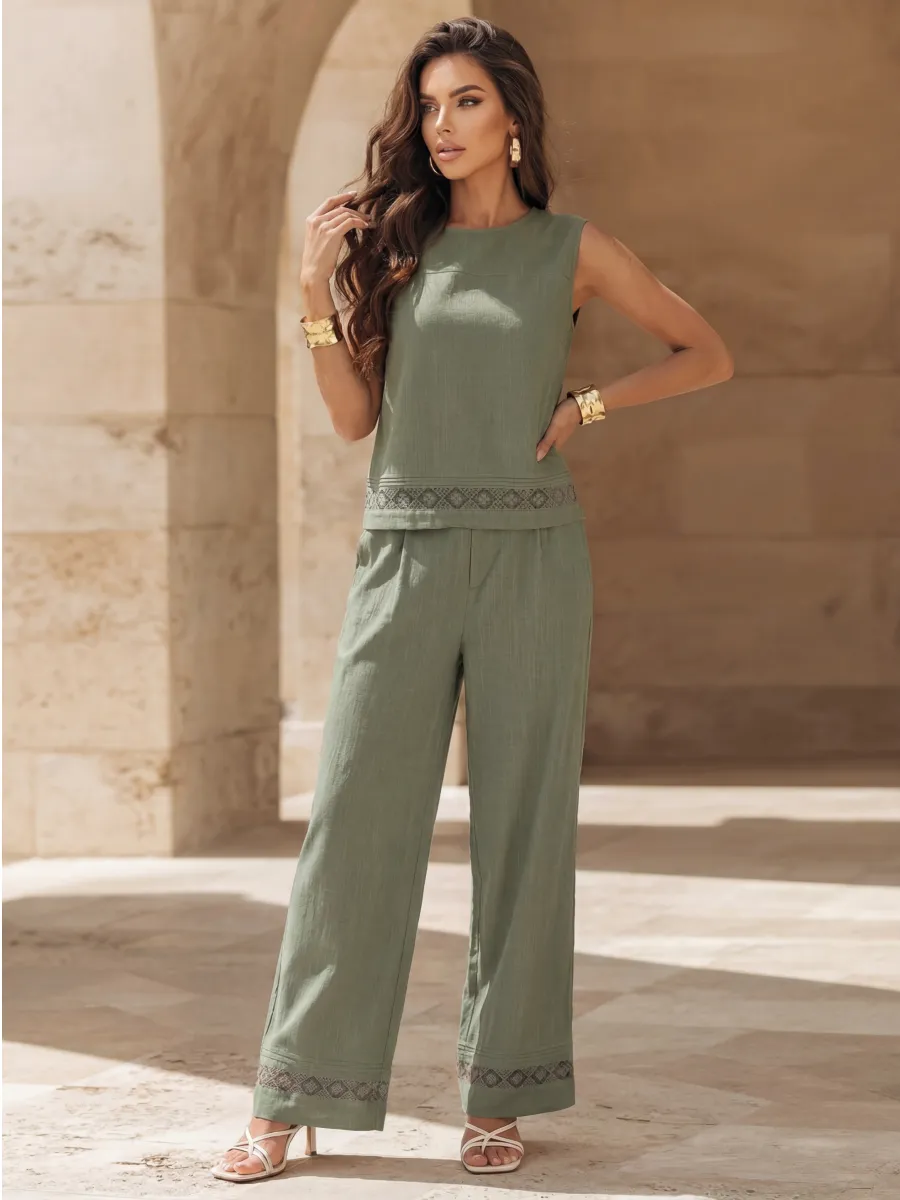 Костюм брючный летний льняной