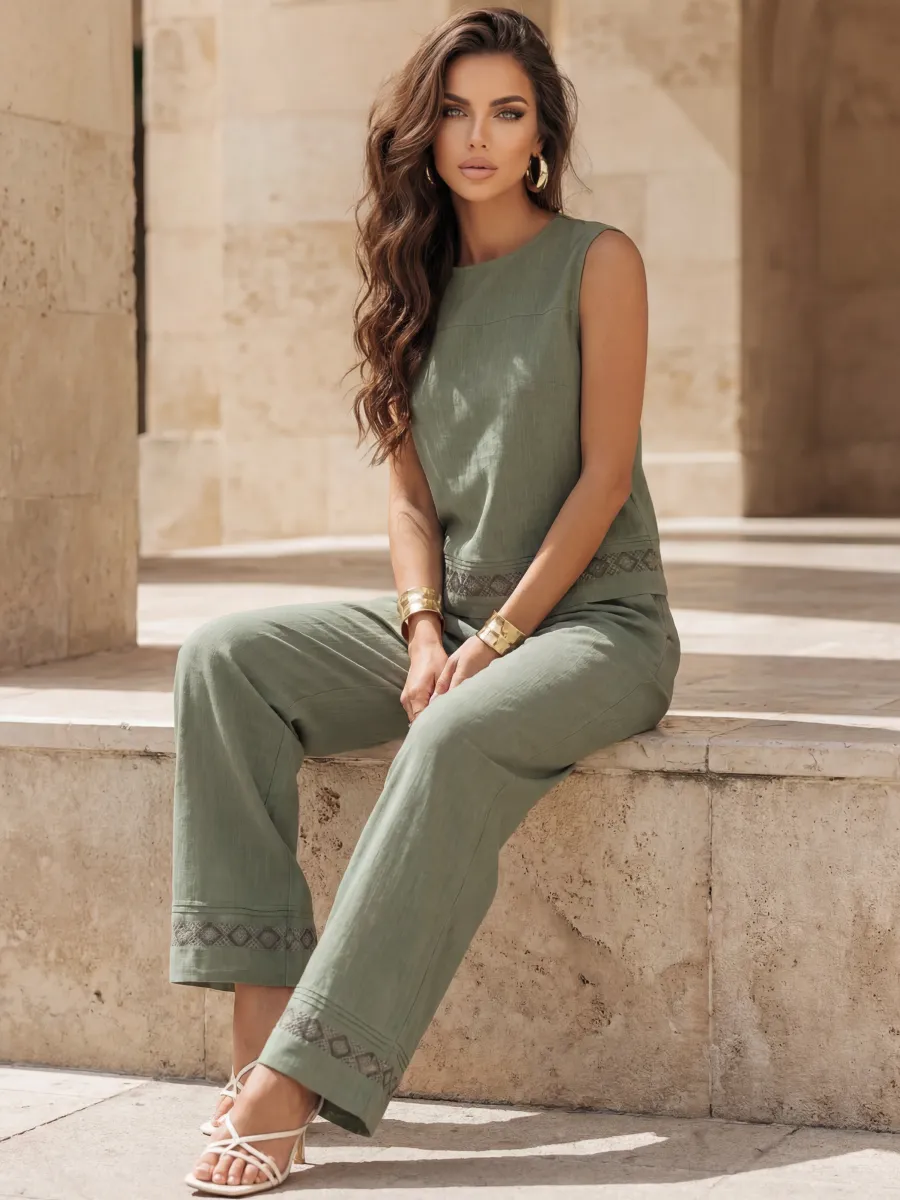 Костюм брючный летний льняной