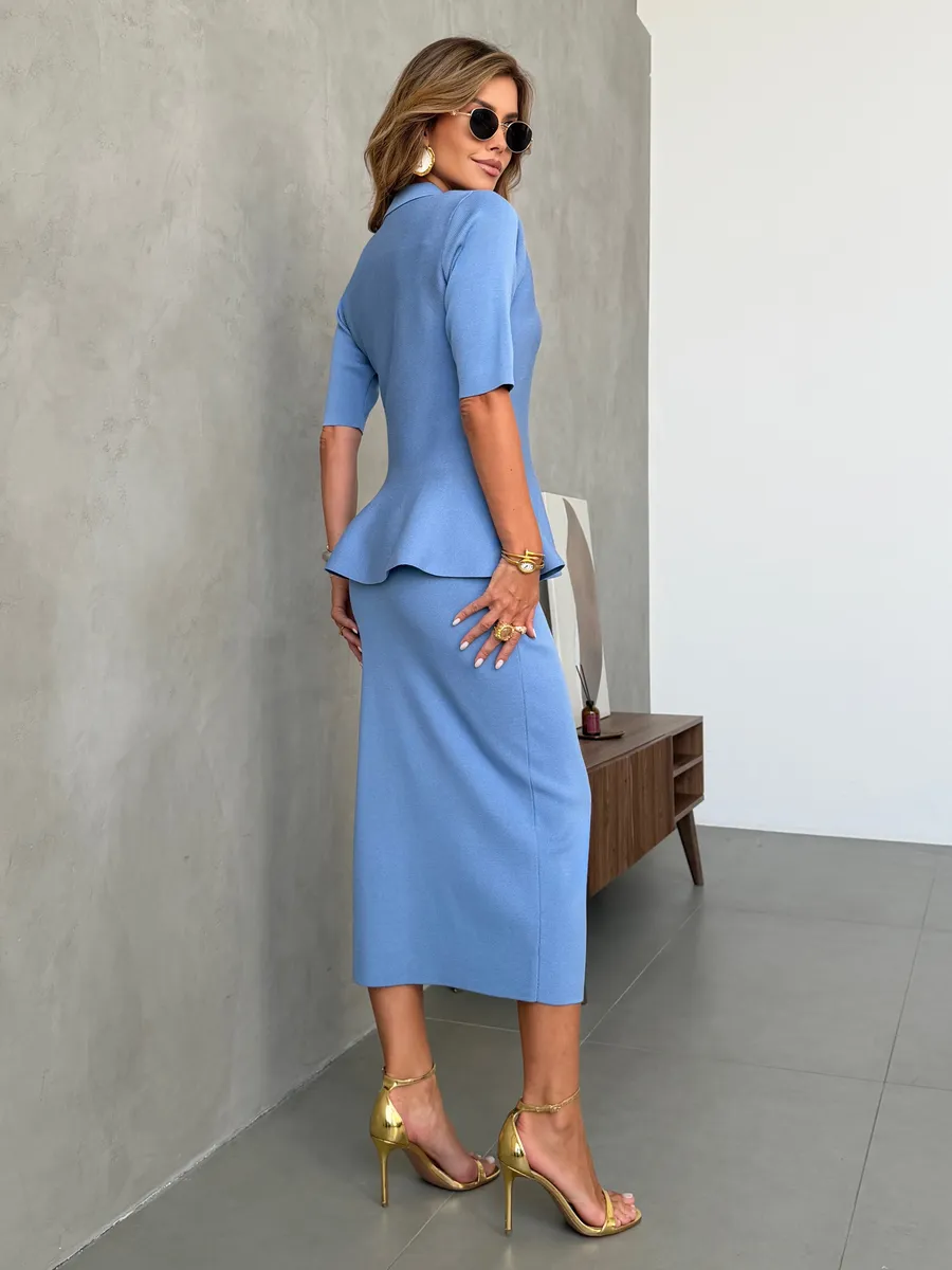 Синий костюм с юбкой праздничный трикотажный