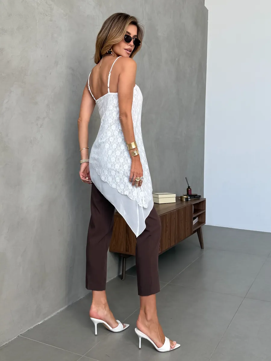 Белый удлиненный вечерний топ кружевной асимметричный