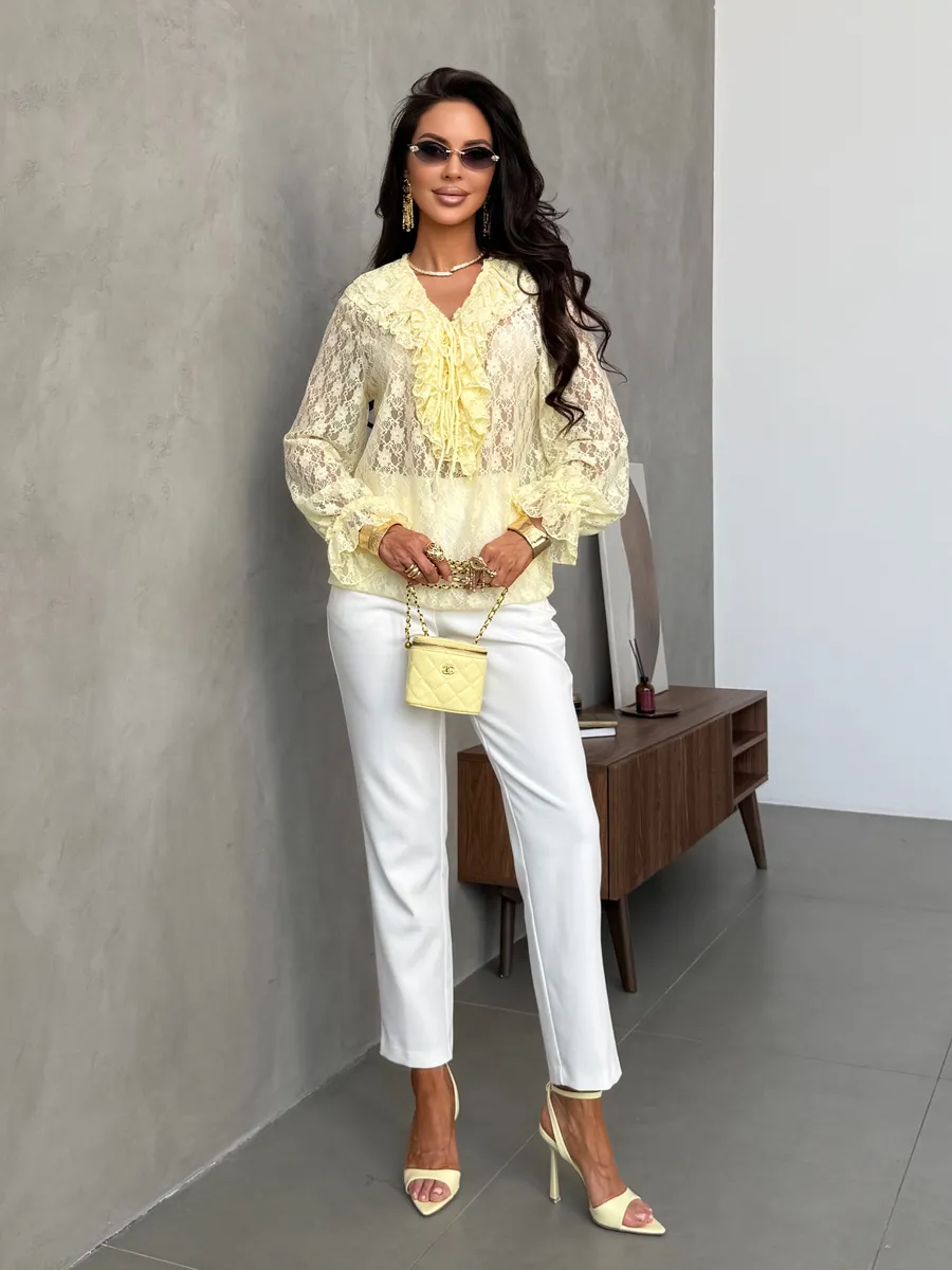 Нарядная кружевная блузка праздничная вечерняя