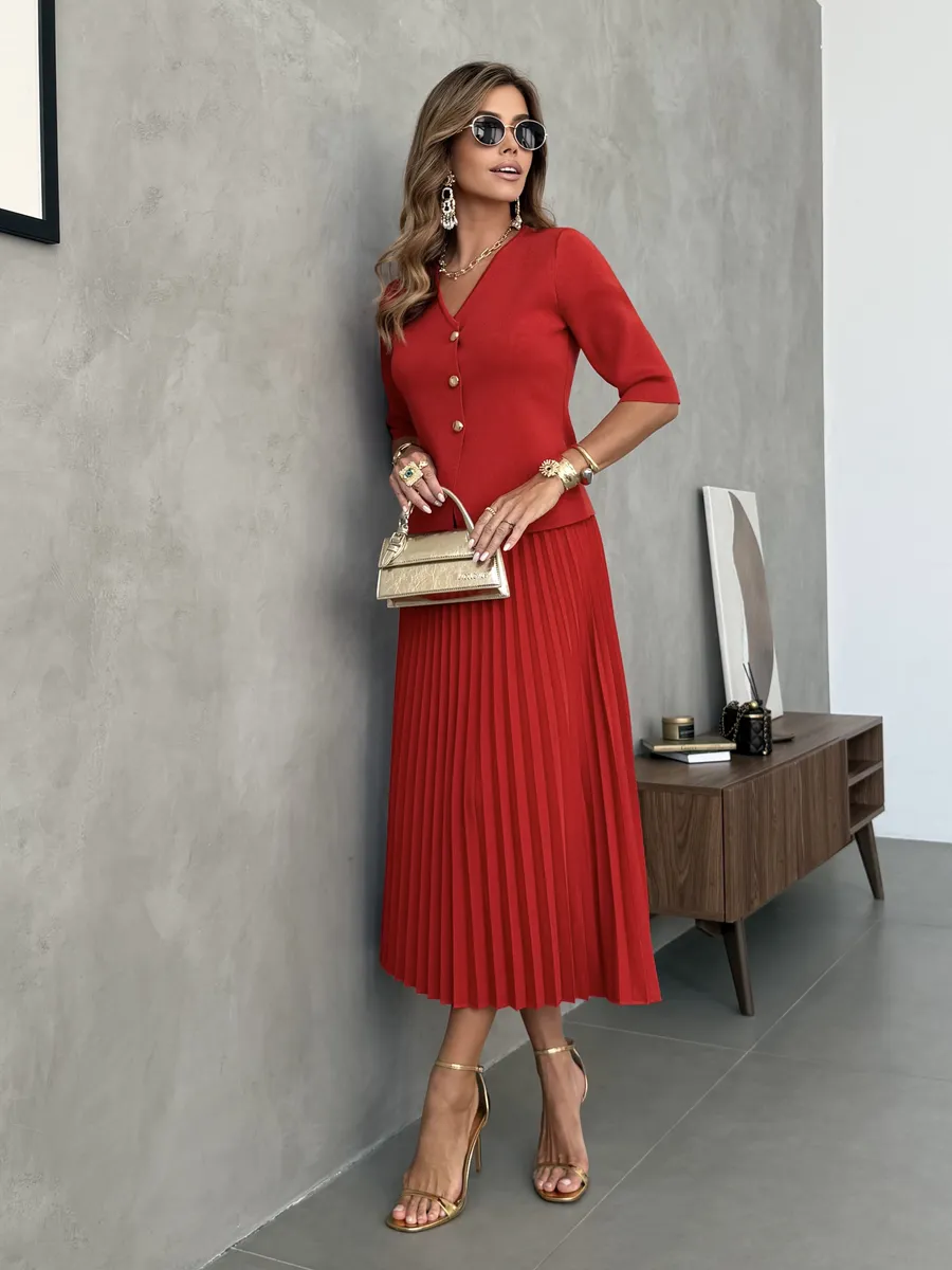 Оранжевый костюм с юбкой офисный нарядный