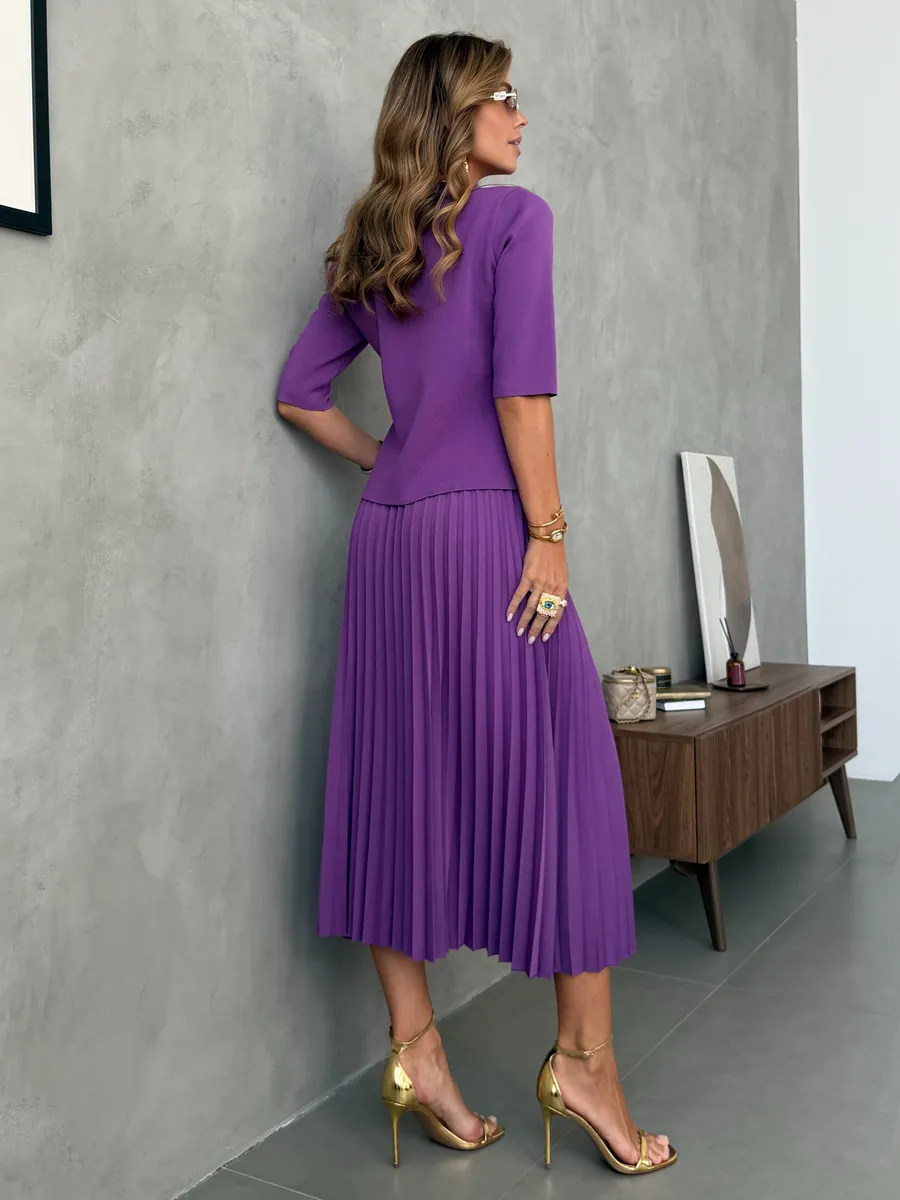 Костюм с юбкой офисный нарядный