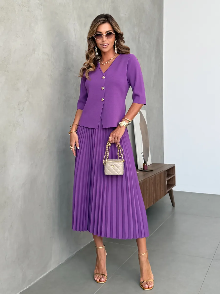 Костюм с юбкой офисный нарядный