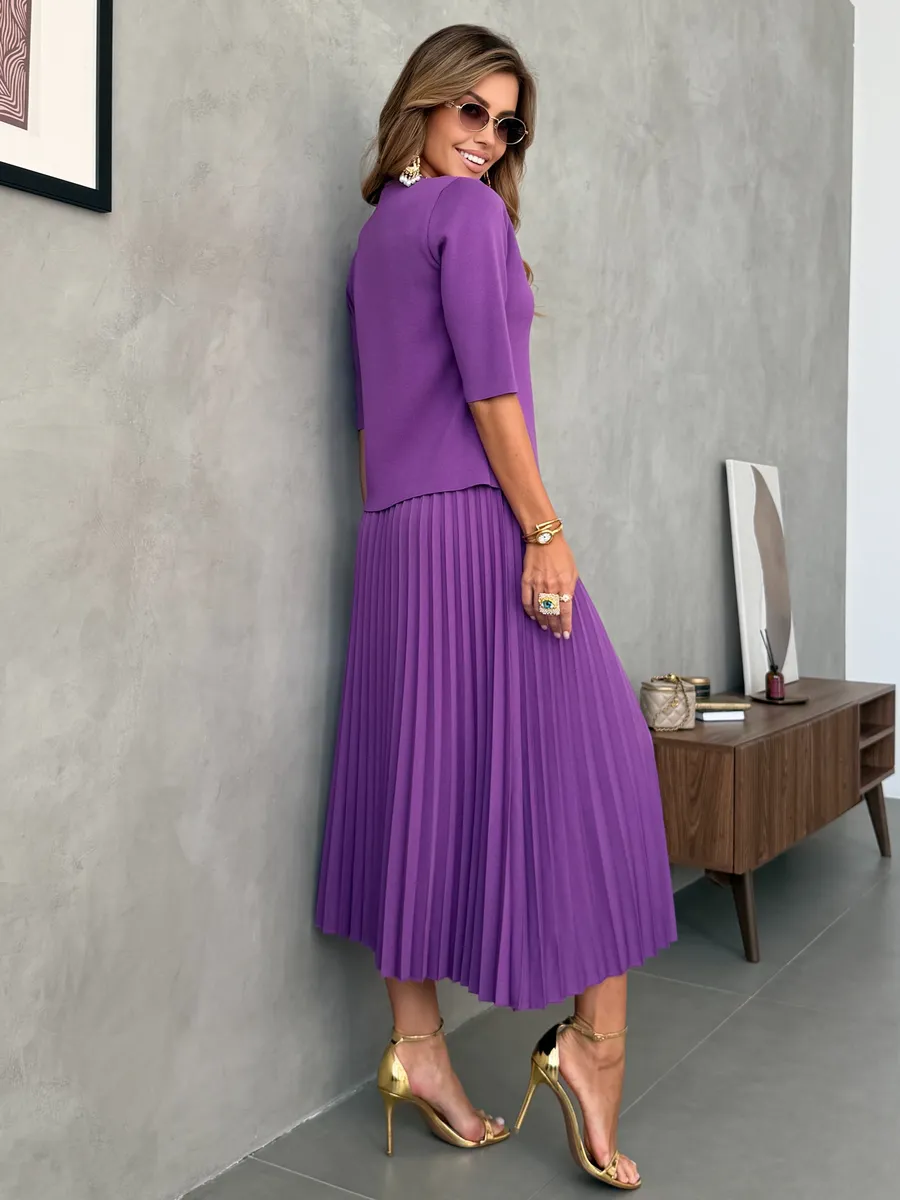 Костюм с юбкой офисный нарядный