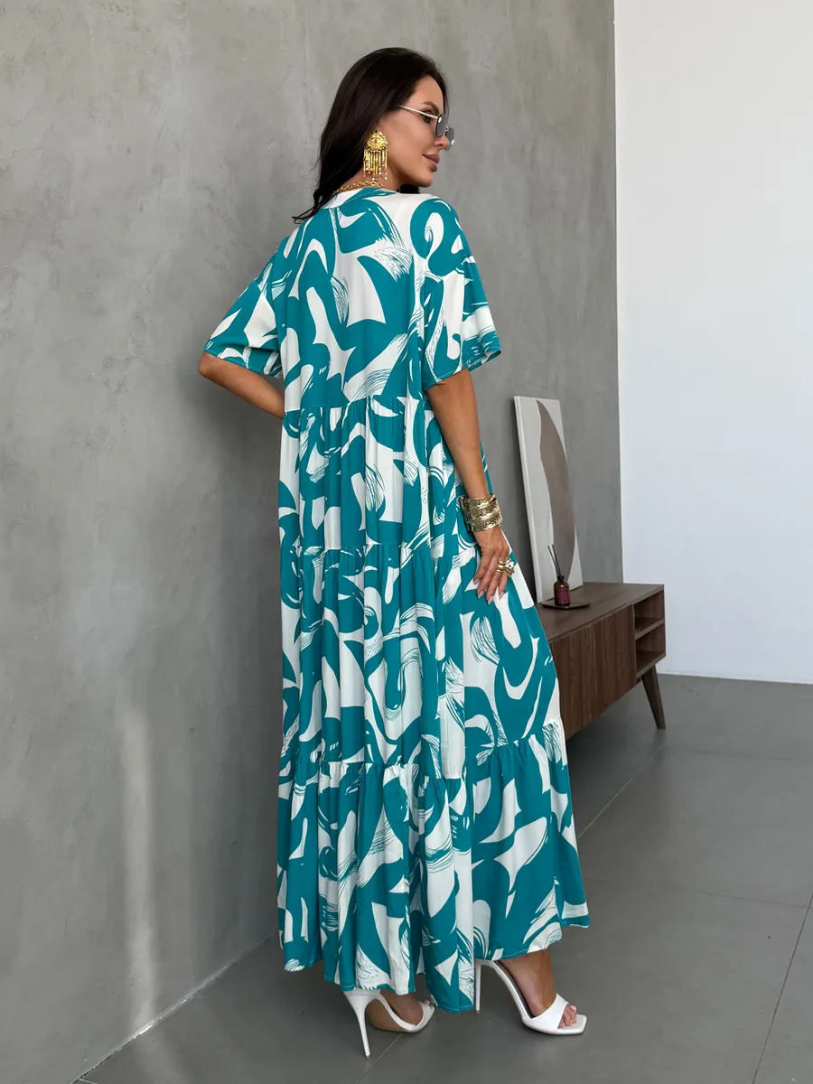 Зеленое летнее легкое платье повседневное