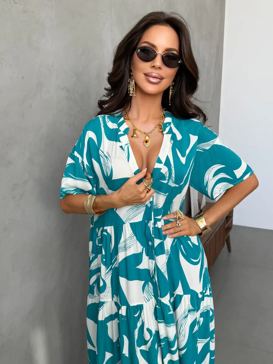 Зеленое летнее легкое платье повседневное