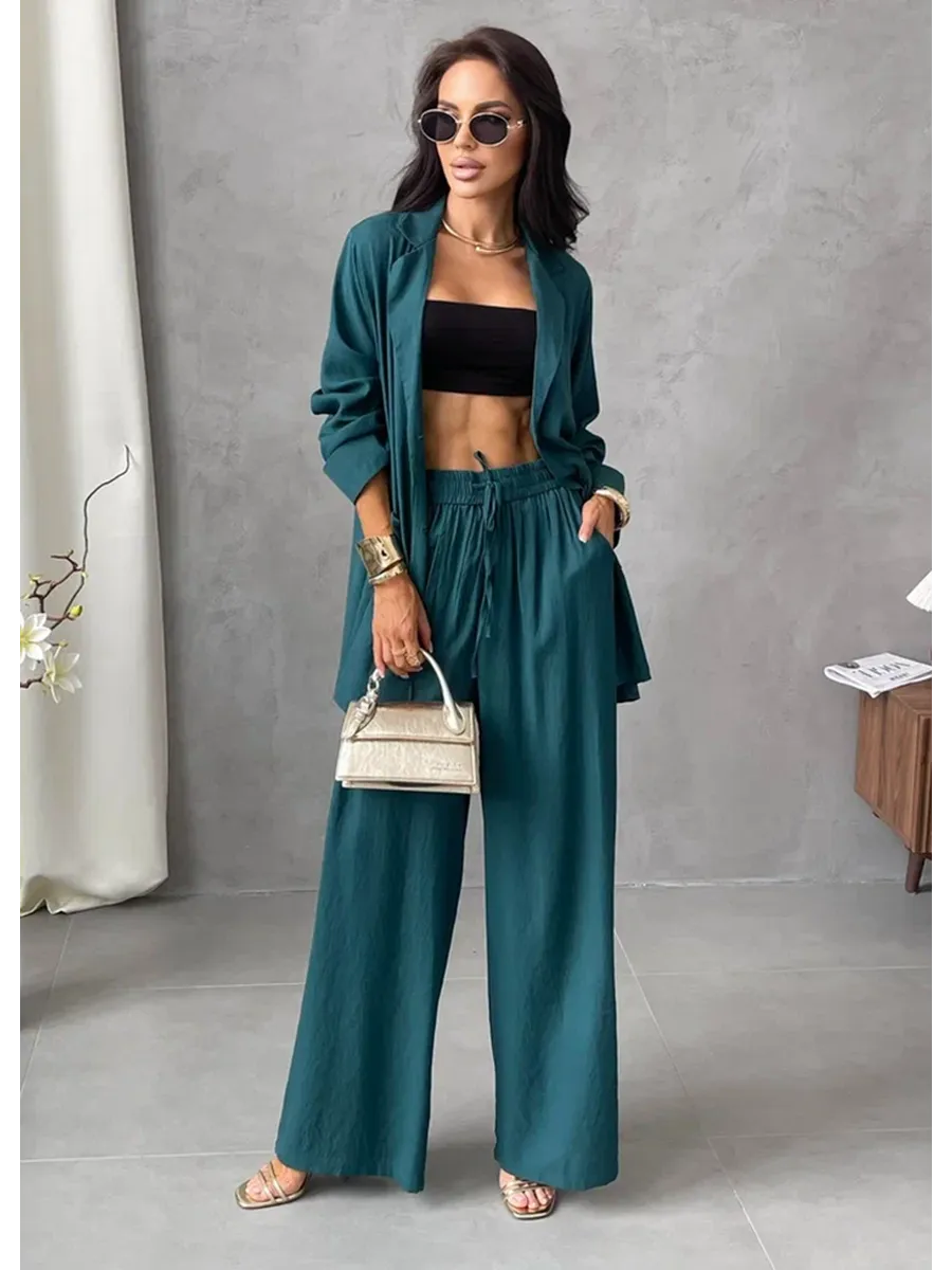 Зеленый костюм брючный летний двойка с пиджаком