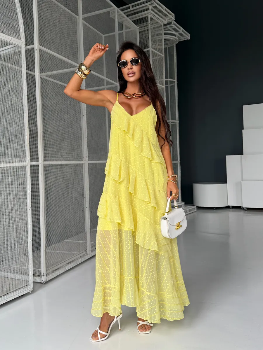 Желтое летнее повседневное платье праздничное легкое с воланами
